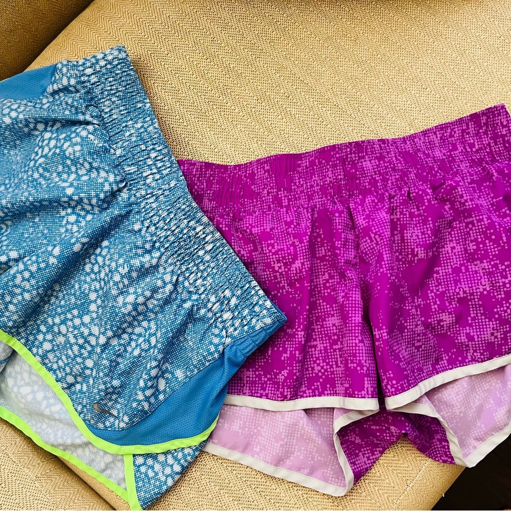 🎉Bundle of Nike DRI-FIT short. No holes, no stains. Smoke free house